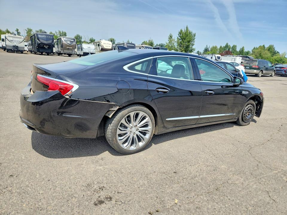 Photo 3 from auction – 2017 BUICK LACROSSE with VIN 1G4ZR5SS1HU135285