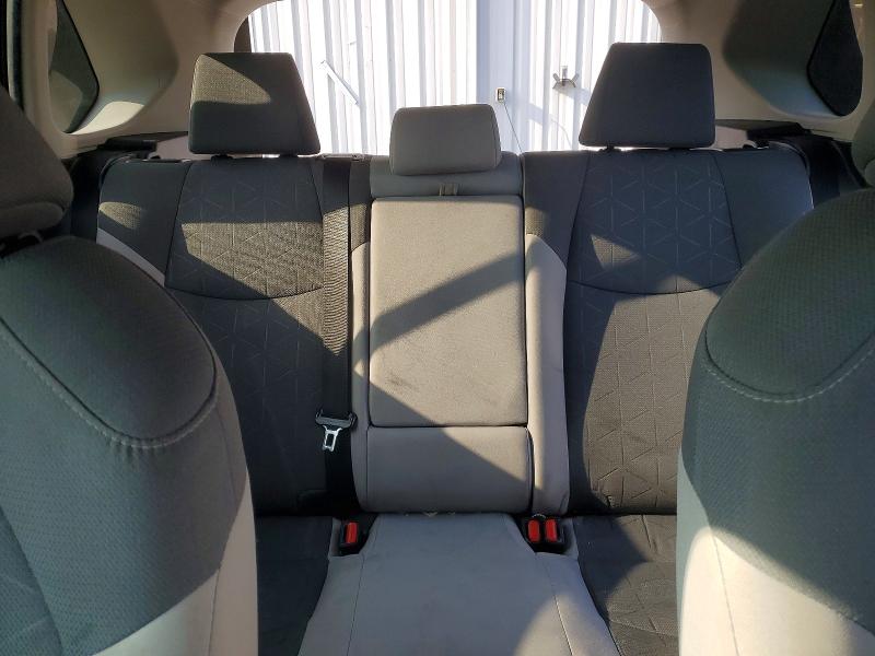 Photo 10 from auction – 2022 TOYOTA RAV4 with VIN 2T3W1RFV4NW214216