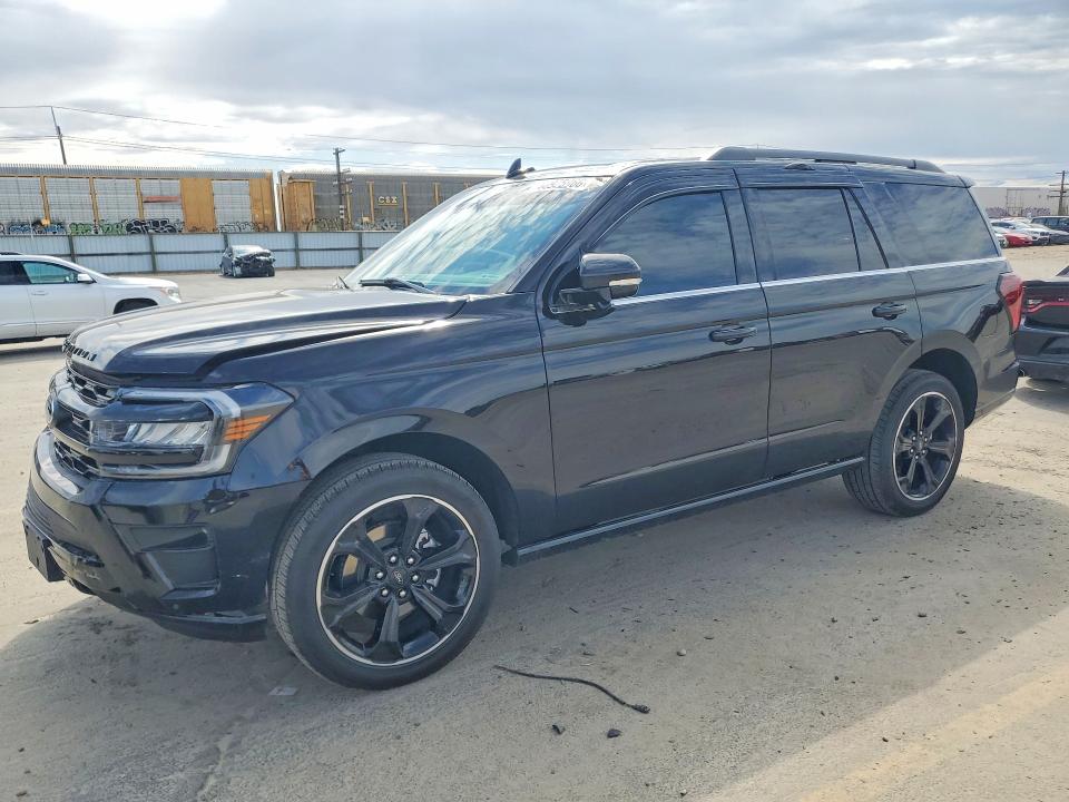 Photo 1 from auction – 2024 FORD EXPEDITION with VIN 1FMJU2A87REA02347