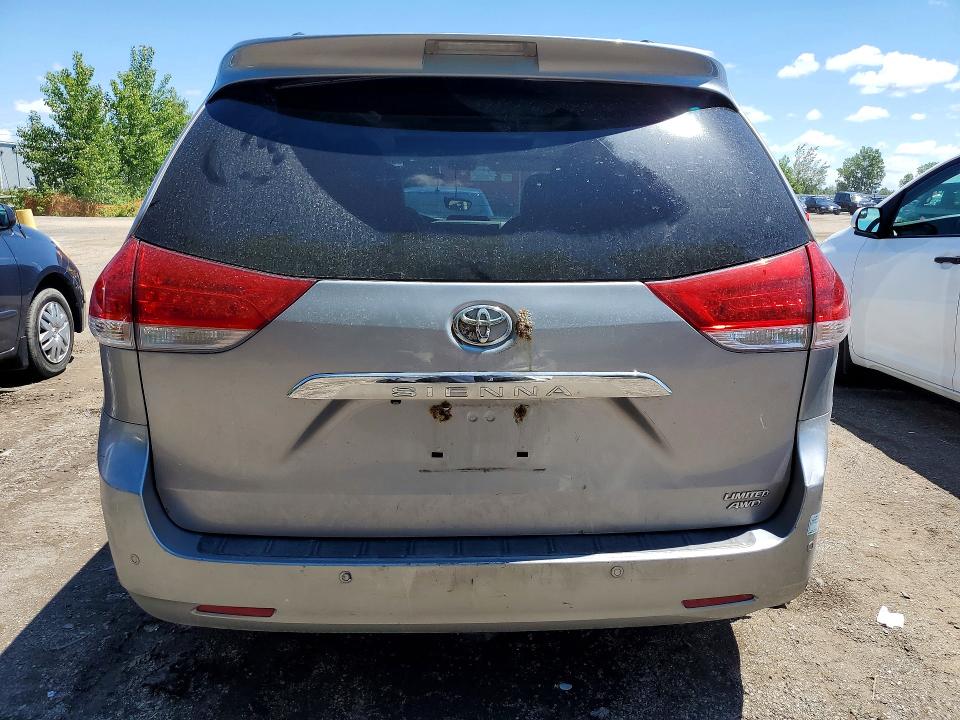 Photo 6 from auction – 2011 TOYOTA SIENNA with VIN 5TDDK3DC6BS005219
