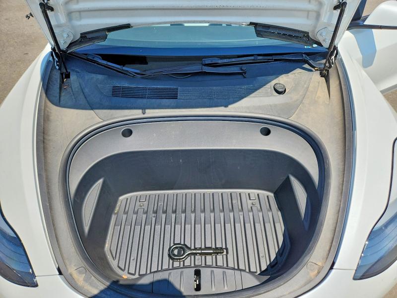 Photo 11 from auction – 2022 TESLA MODEL 3 with VIN 5YJ3E1EB2NF176975