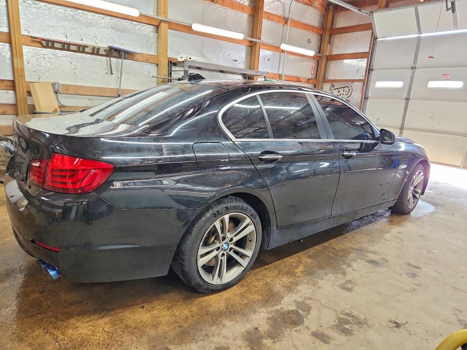 Photo 3 from auction – 2013 BMW 550 with VIN WBAFR9C59DDX80944