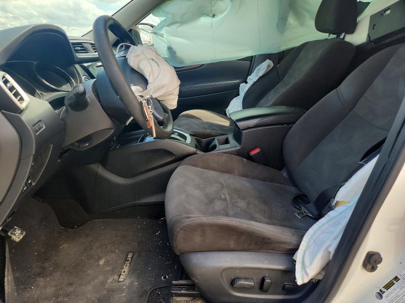 Photo 7 from auction – 2016 NISSAN ROGUE with VIN KNMAT2MV8GP735744