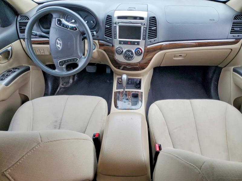 Photo 8 from auction – 2010 HYUNDAI SANTA FE with VIN 5NMSG3AB6AH414732