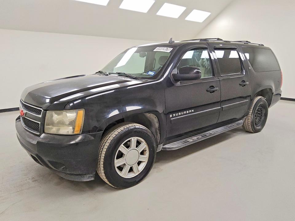 CHEVROLET SUBURBAN 2007 with VIN 1GNFC16037R216971 - Photo from auction