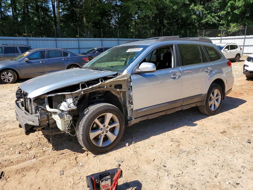 SUBARU OUTBACK 2013 with VIN 4S4BRBCC9D3308686 - Photo from auction