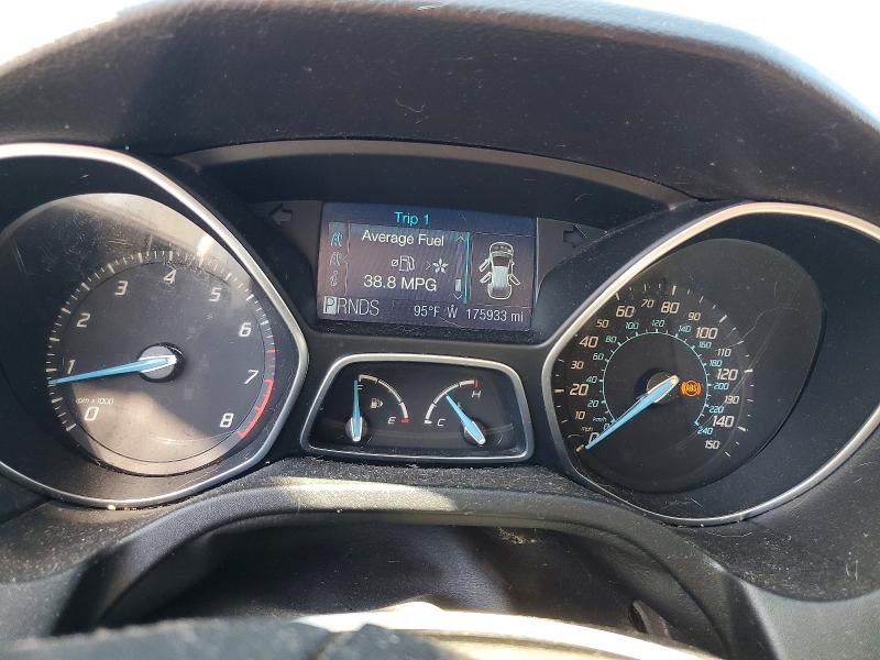 Foto 9 de la subasta – 2012 FORD FOCUS con VIN 1FAHP3H2XCL449457