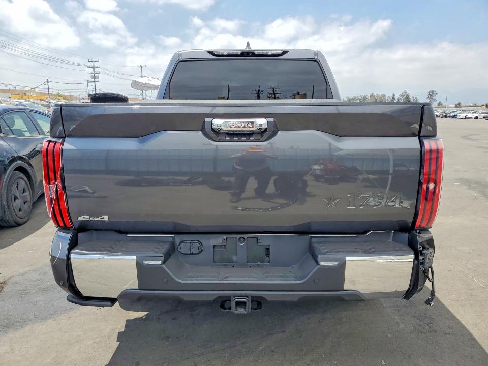 Photo 6 from auction – 2026 TOYOTA TUNDRA with VIN 5TFMA5DB5TX368192