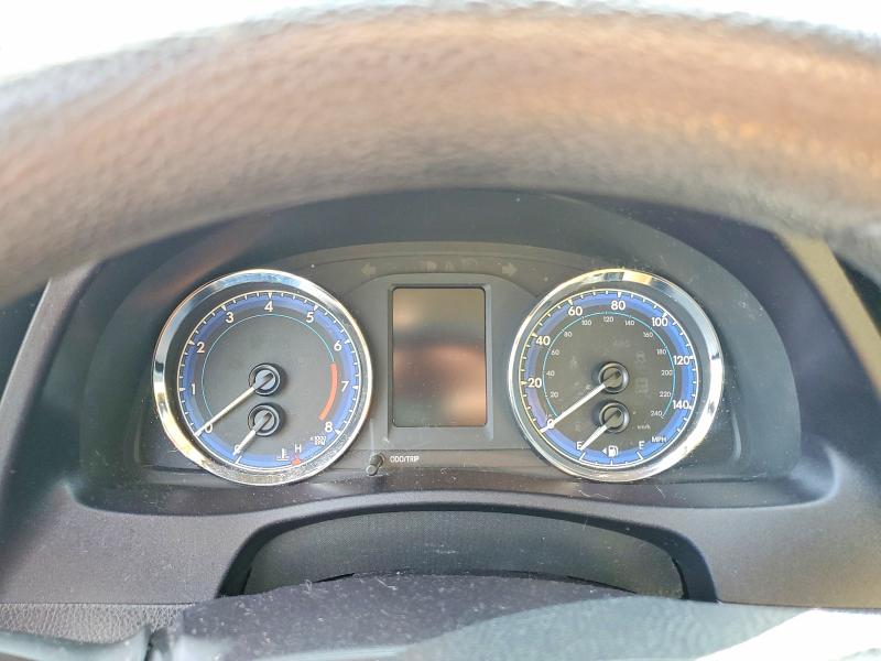 Photo 9 from auction – 2019 TOYOTA COROLLA with VIN 2T1BURHE6KC203825