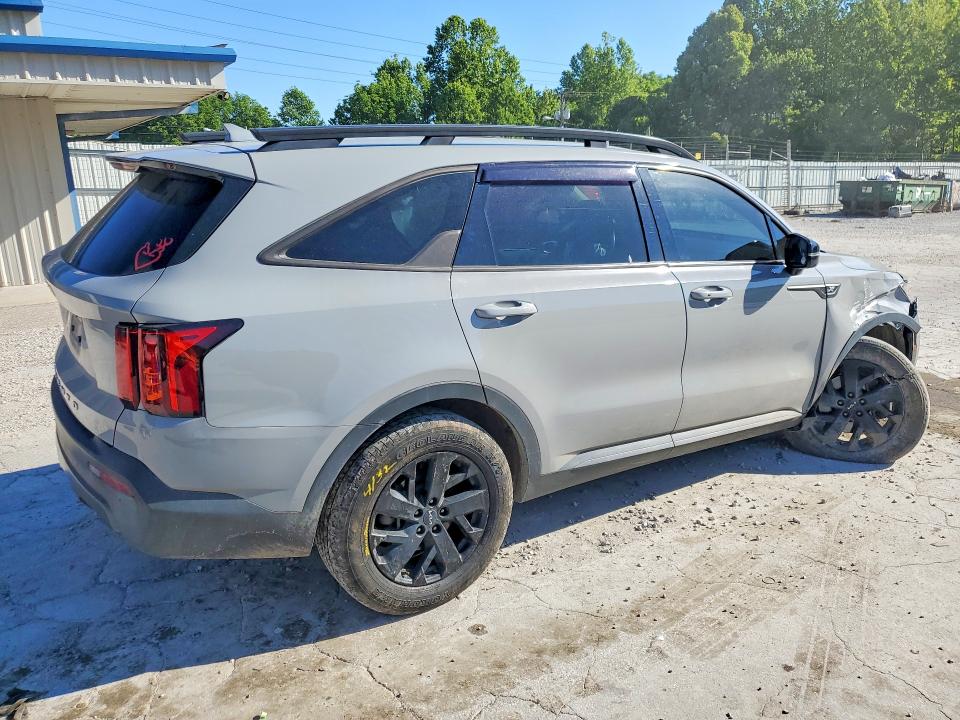 Photo 3 from auction – 2022 KIA SORENTO with VIN 5XYRLDLC4NG121207