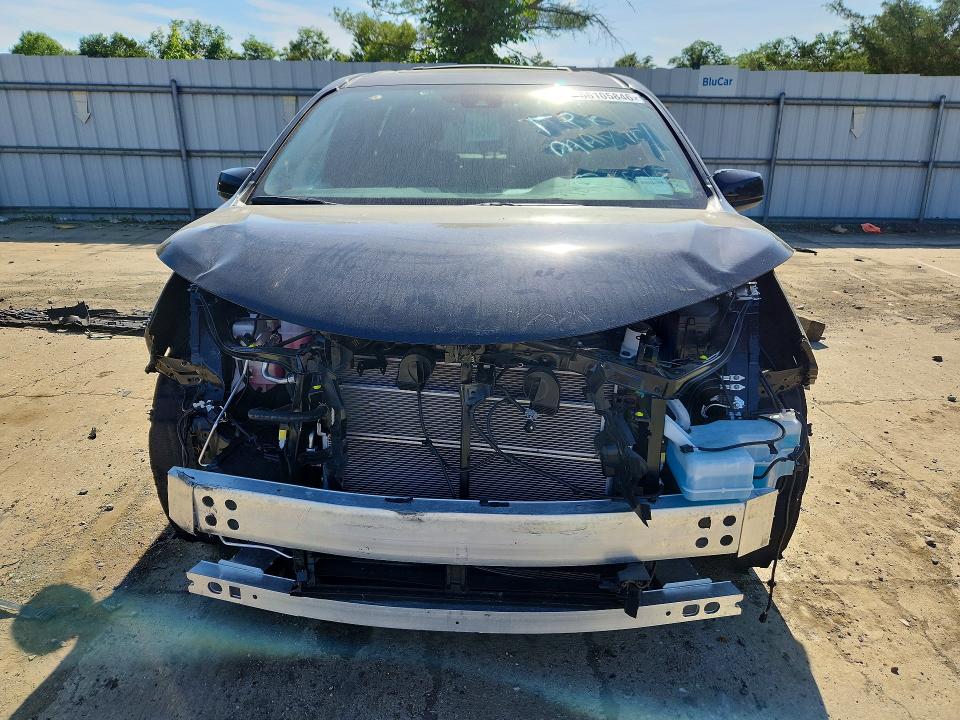 Photo 5 from auction – 2026 TOYOTA SIENNA with VIN 5TDYRKEC1TS304575