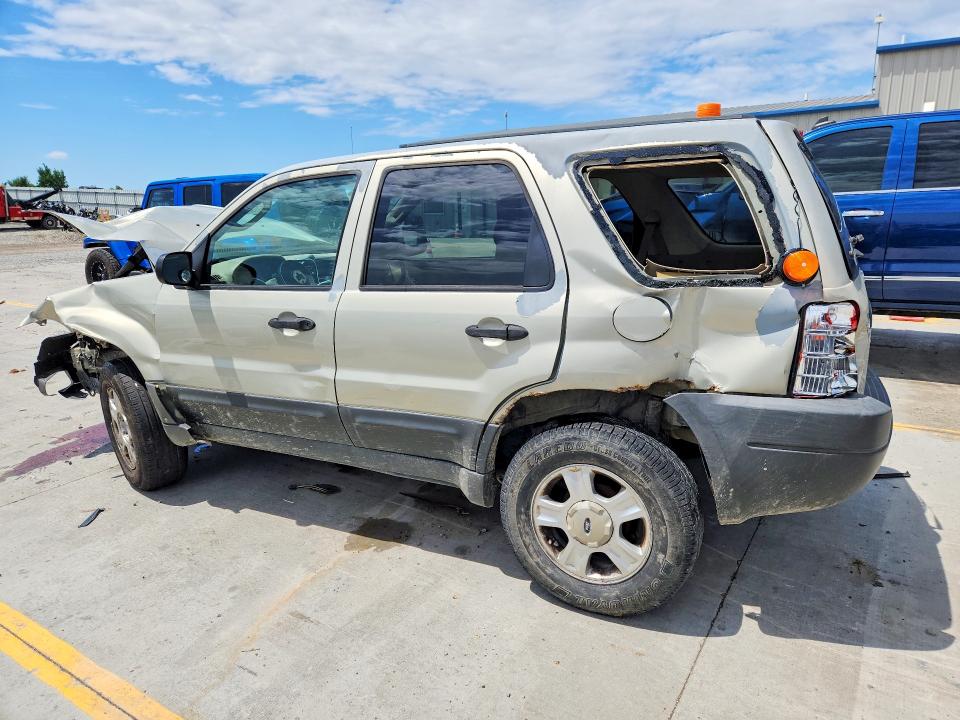 Photo 2 from auction – 2003 FORD ESCAPE with VIN 1FMYU93173KA91353