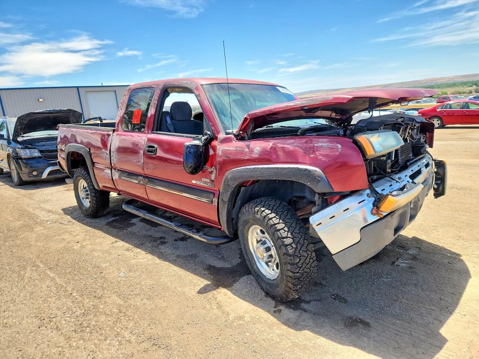 Photo 4 from auction – 2004 CHEVROLET SILVERADO with VIN 1GCHK29254E369961
