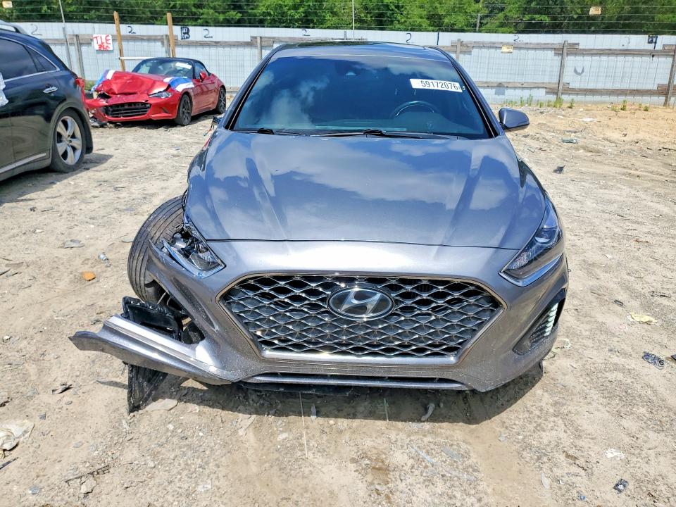 Photo 5 from auction – 2018 HYUNDAI SONATA with VIN 5NPE34AB6JH667809