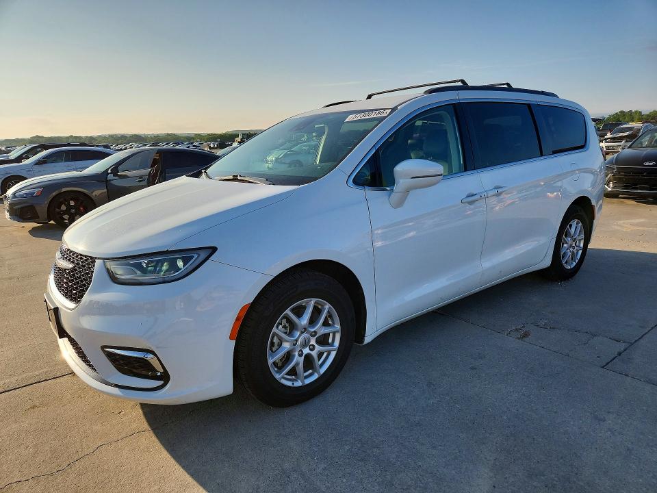CHRYSLER PACIFICA 2022 with VIN 2C4RC1BG5NR206376 - Photo from auction