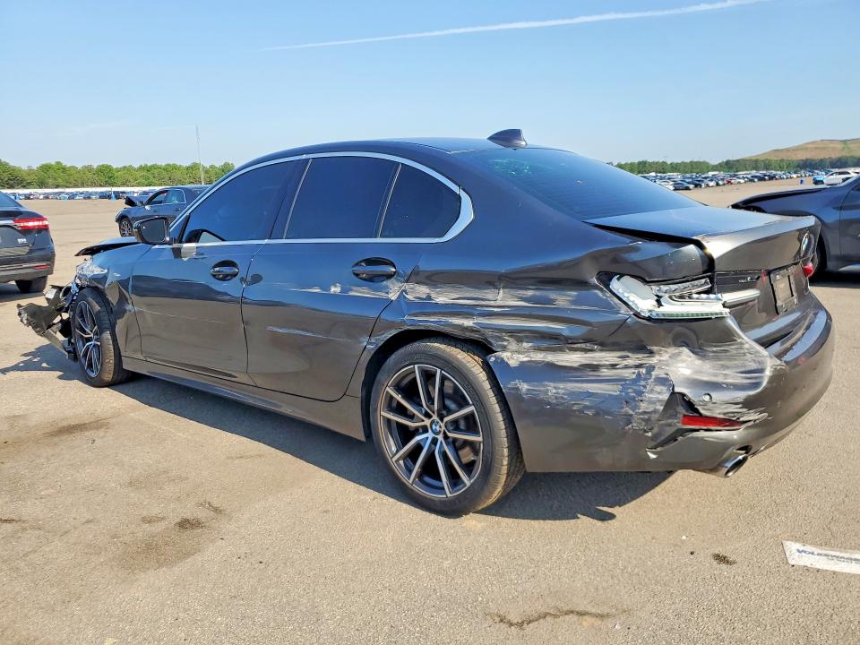 Photo 2 from auction – 2019 BMW 330XI with VIN WBA5R7C56KAJ80509
