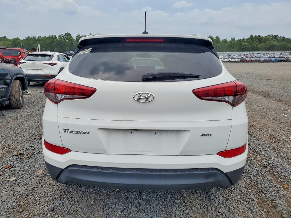 Photo 6 from auction – 2017 HYUNDAI TUCSON with VIN KM8J3CA4XHU515862