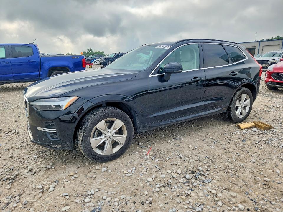 VOLVO XC60 2022 with VIN YV4L12RK2N1052013 - Photo from auction