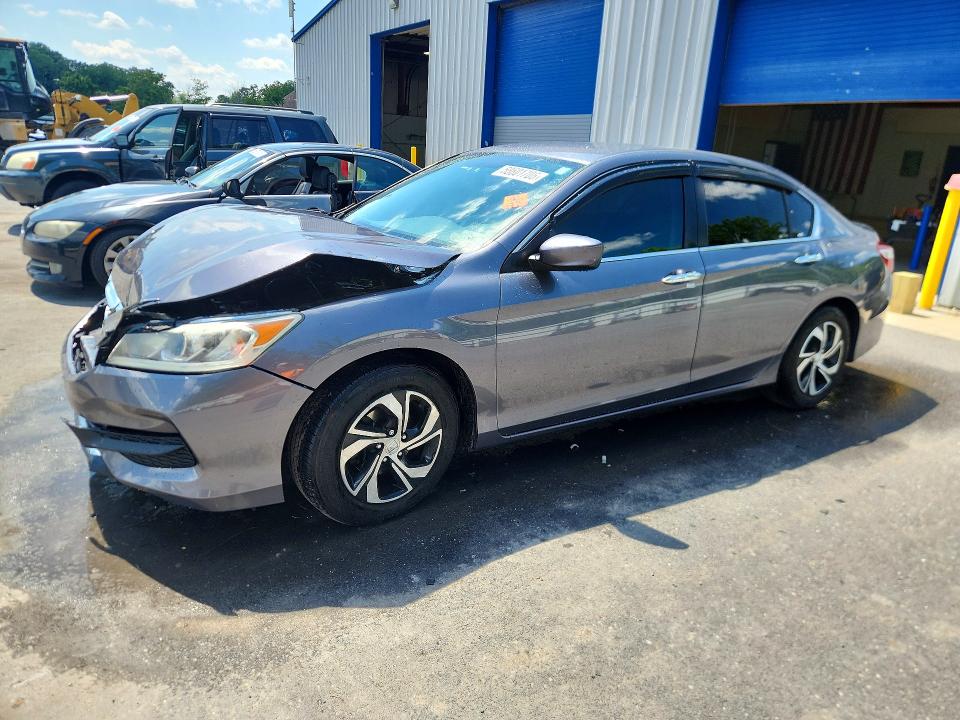 HONDA ACCORD 2016 with VIN 1HGCR2F30GA208451 - Photo from auction