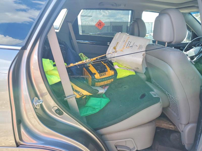 Photo 11 from auction – 2014 KIA SORENTO with VIN 5XYKWDA75EG462405