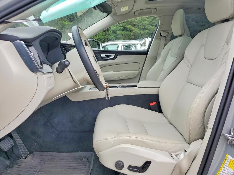 Foto 7 de la subasta – 2025 VOLVO XC60 con VIN YV4M12RC5S1069090