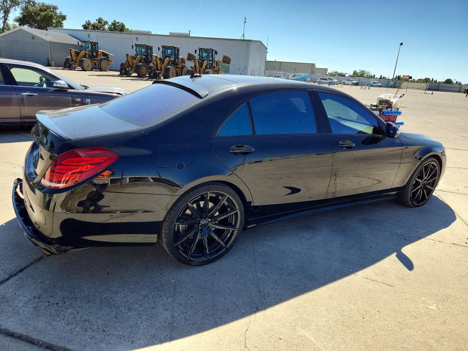 Photo 3 from auction – 2015 MERCEDES-BENZ S with VIN WDDUG8CB7FA093620