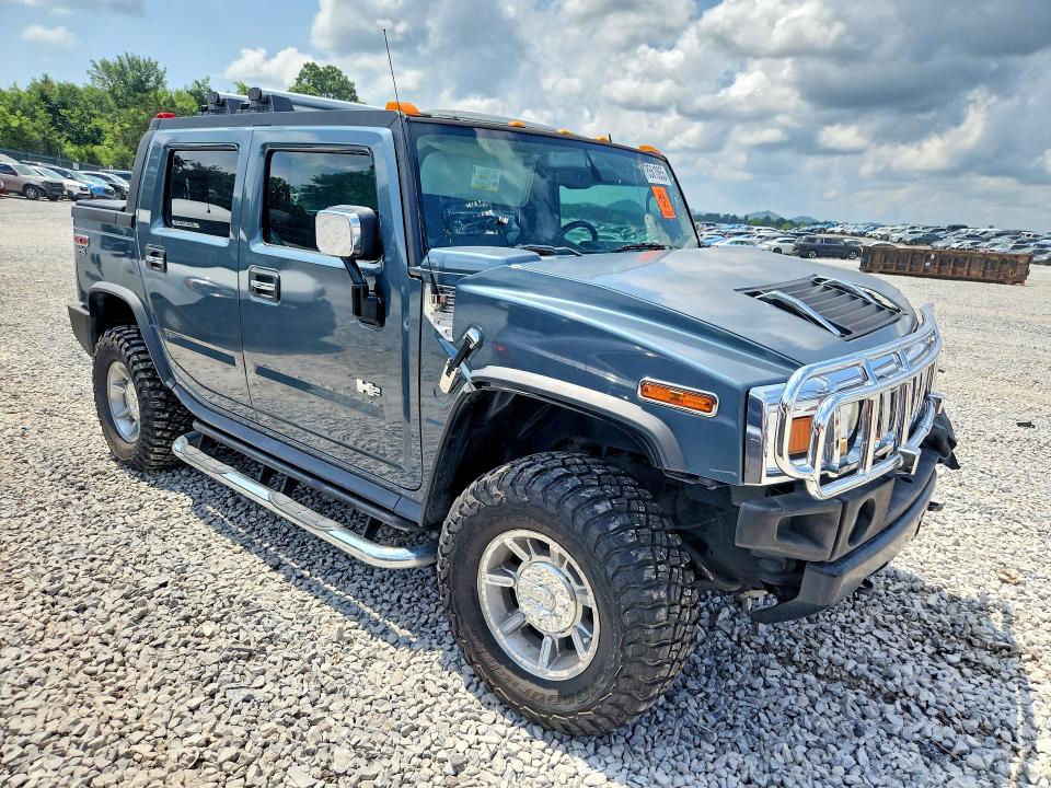 Photo 4 from auction – 2005 HUMMER H2 SUT with VIN 5GRGN22U95H112542