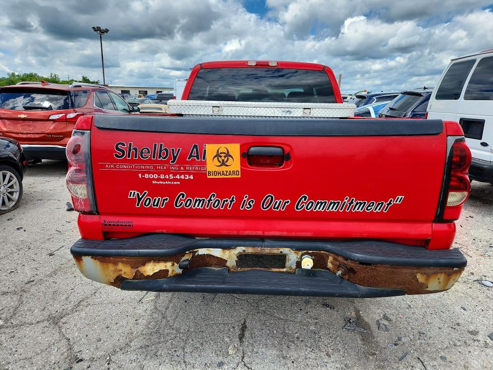 Photo 6 from auction – 2005 CHEVROLET SILVERADO with VIN 1GCEC19X85Z314209