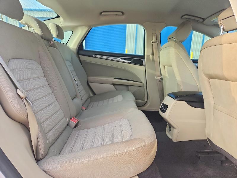 Photo 10 from auction – 2020 FORD FUSION with VIN 3FA6P0HD9LR167982