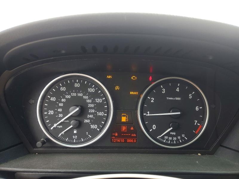 Photo 9 from auction – 2010 BMW 535 with VIN WBANV9C51AC391398