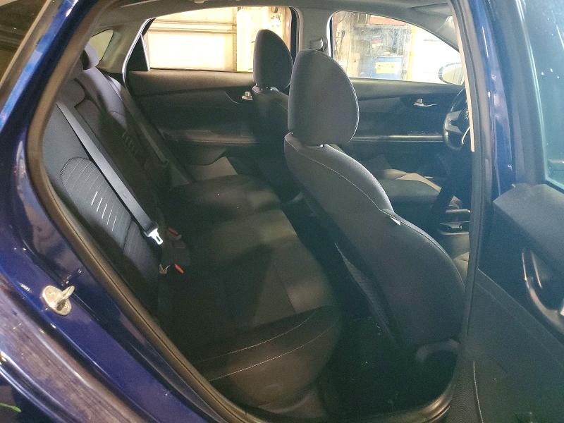 Photo 10 from auction – 2019 KIA FORTE with VIN 3KPF34AD1KE006166