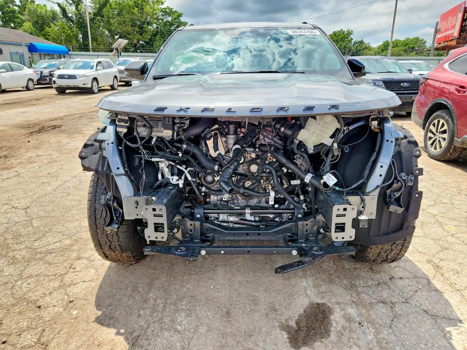 Photo 5 from auction – 2026 FORD EXPLORER with VIN 1FMWK8JC6TGA51697
