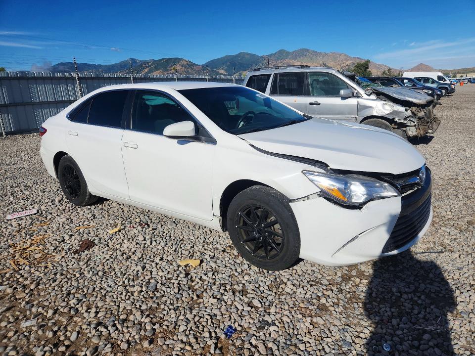 Photo 4 from auction – 2016 TOYOTA CAMRY with VIN 4T1BF1FK0GU179614