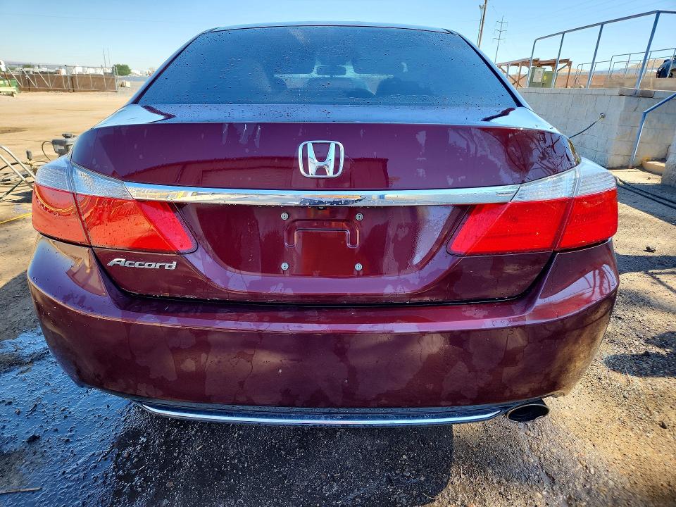 Photo 6 from auction – 2014 HONDA ACCORD with VIN 1HGCR2F32EA251167