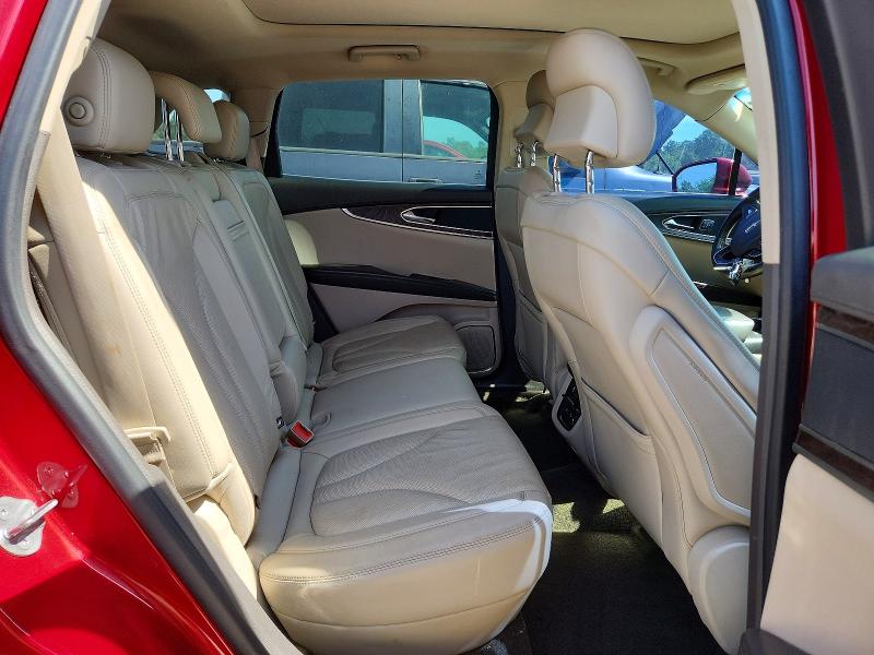 صورة رقم 10 من المزاد - 2016 LINCOLN MKX مع VIN 2LMTJ6LR6GBL53990