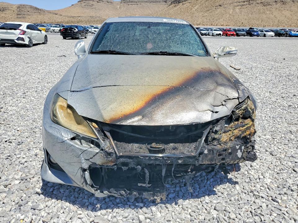 Photo 5 from auction – 2011 LEXUS IS with VIN JTHBF5C2XB5151725