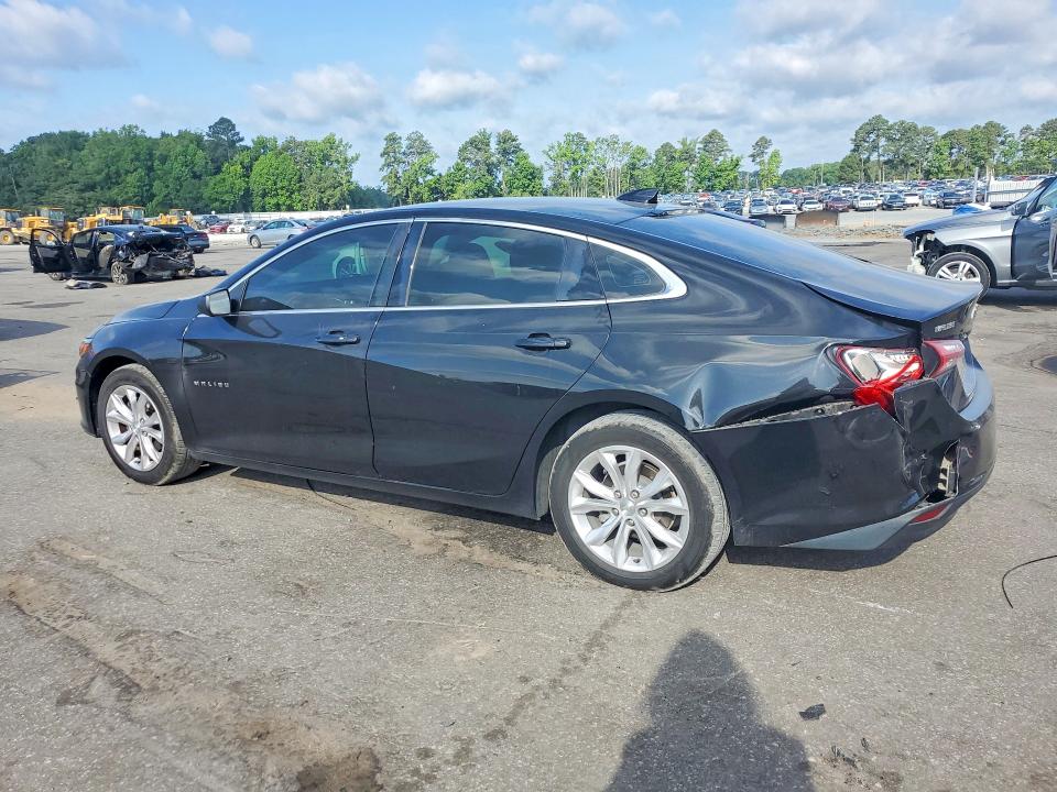 Photo 2 from auction – 2020 CHEVROLET MALIBU with VIN 1G1ZD5ST6LF074470