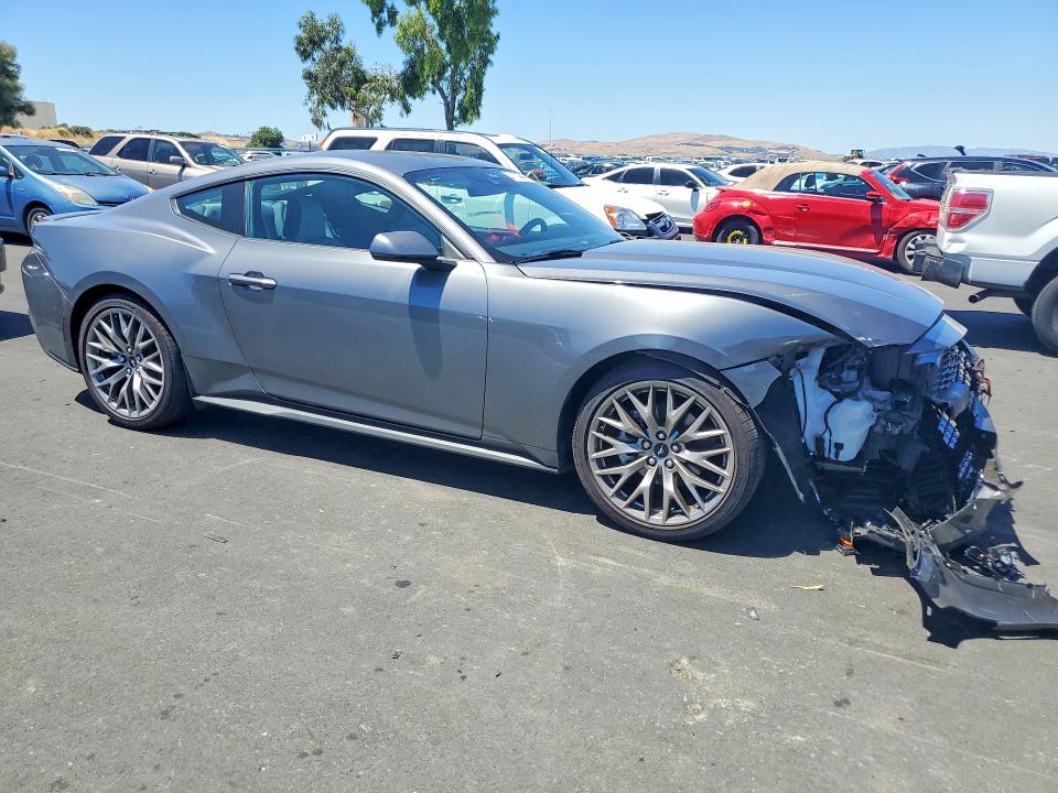 Photo 4 from auction – 2025 FORD MUSTANG with VIN 1FA6P8TH9S5129324
