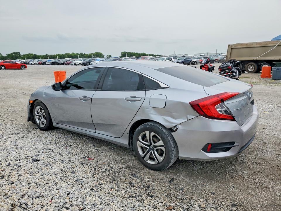 Photo 2 from auction – 2018 HONDA CIVIC with VIN 19XFC2F55JE042348