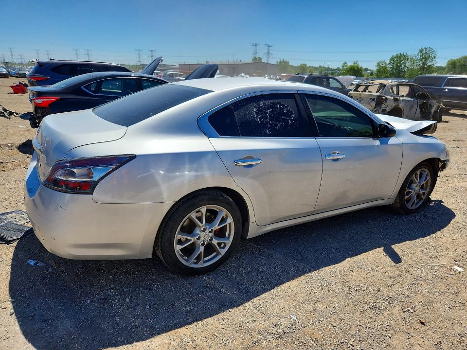 Снимка 3 от търг – 2014 NISSAN MAXIMA с VIN 1N4AA5APXEC906453