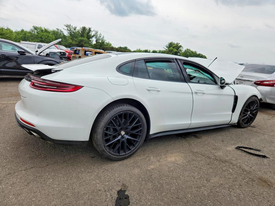 صورة رقم 3 من المزاد - 2018 PORSCHE PANAMERA مع VIN WP0AB2A7XJL136528