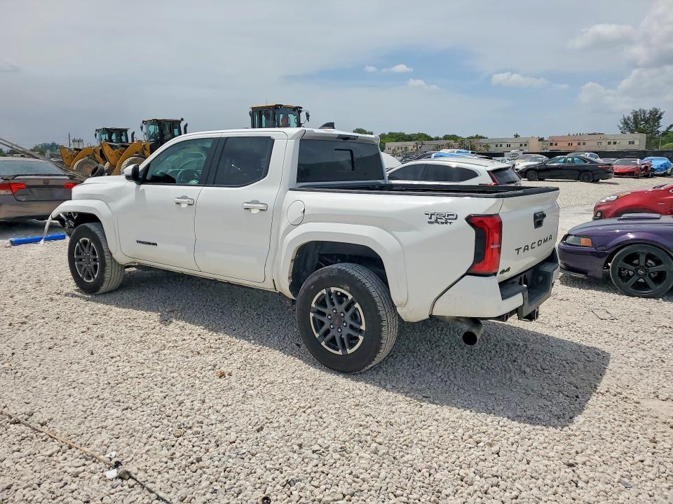 Photo 2 from auction – 2024 TOYOTA TACOMA with VIN 3TMLB5JN2RM043912