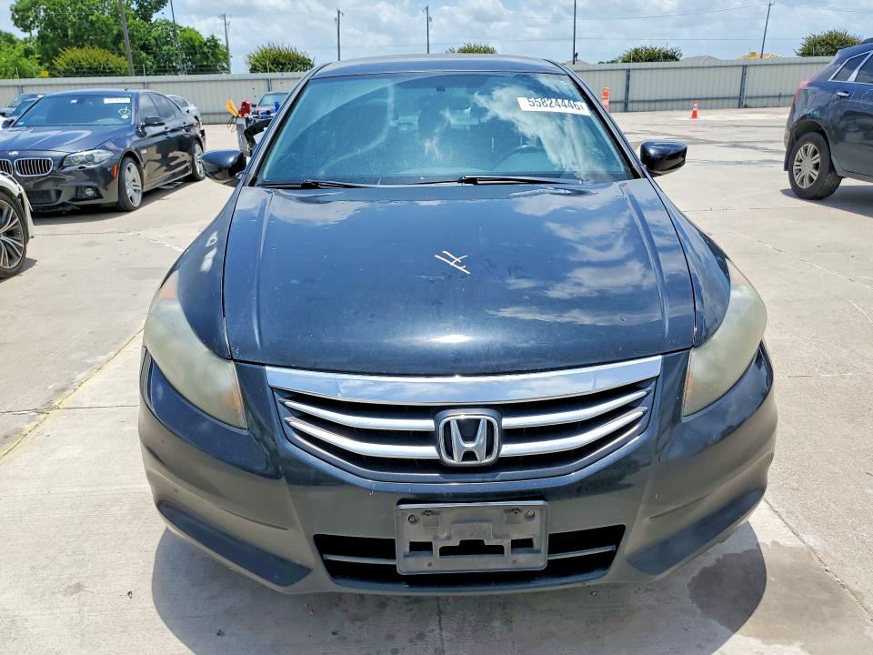 Photo 5 from auction – 2012 HONDA ACCORD with VIN 1HGCP2F60CA169435