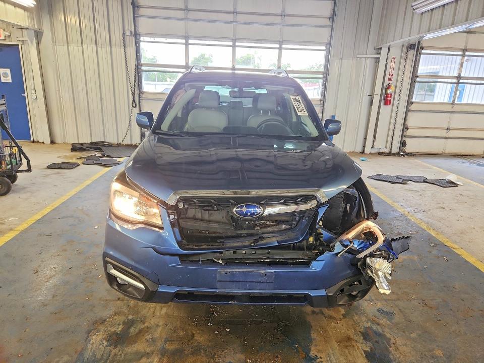 Photo 5 from auction – 2018 SUBARU FORESTER with VIN JF2SJAJC2JH423977