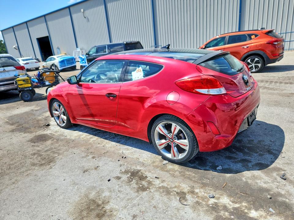 Photo 2 from auction – 2017 HYUNDAI VELOSTER with VIN KMHTC6AD0HU320492
