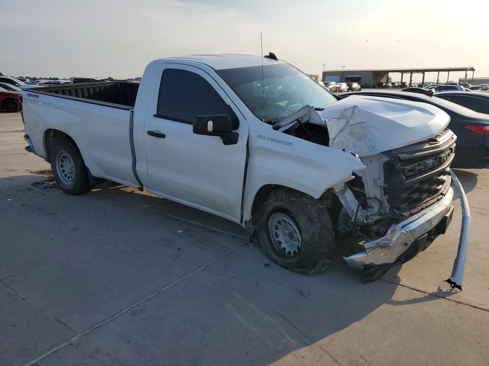 Photo 4 from auction – 2025 CHEVROLET SILVERADO with VIN 3GCNKAEK3SG231814