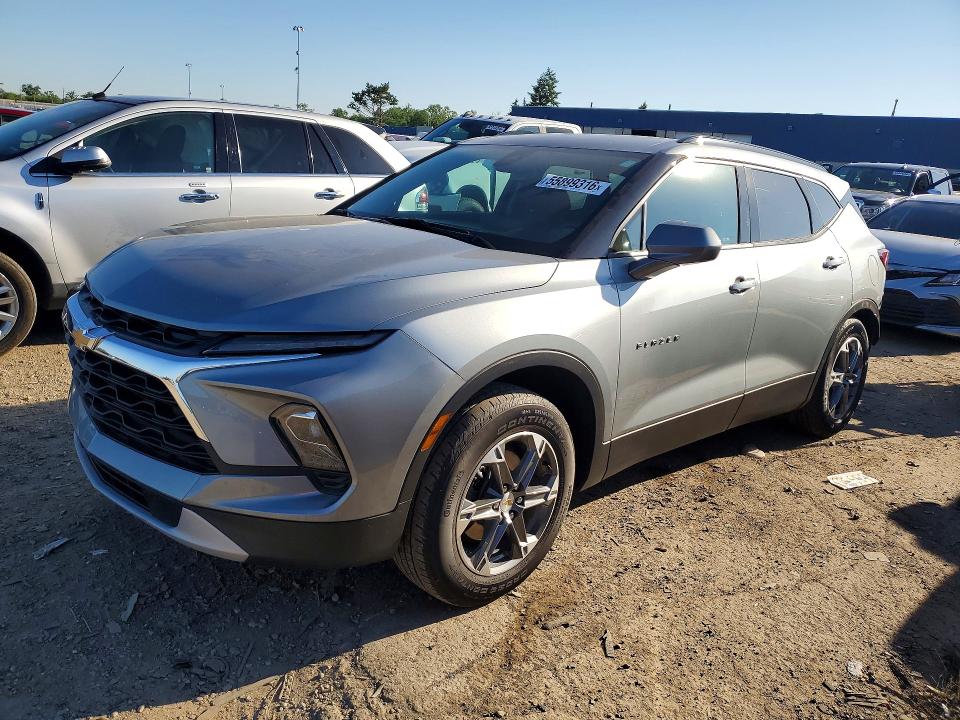 CHEVROLET BLAZER 2024 with VIN 3GNKBCR44RS172944 - Photo from auction