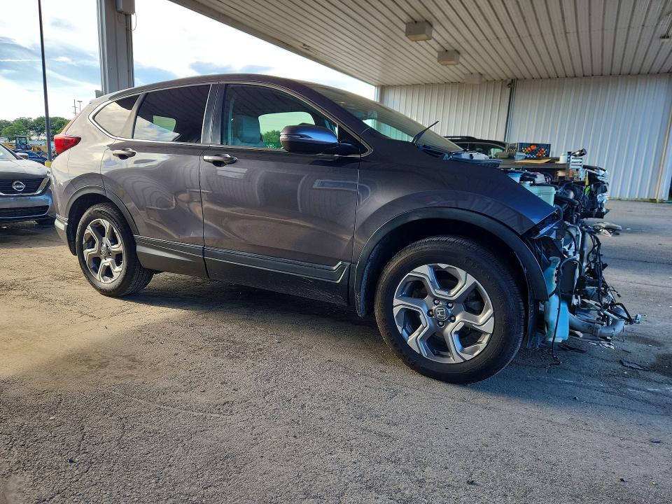 Photo 4 from auction – 2017 HONDA CR-V with VIN 2HKRW2H8XHH668009