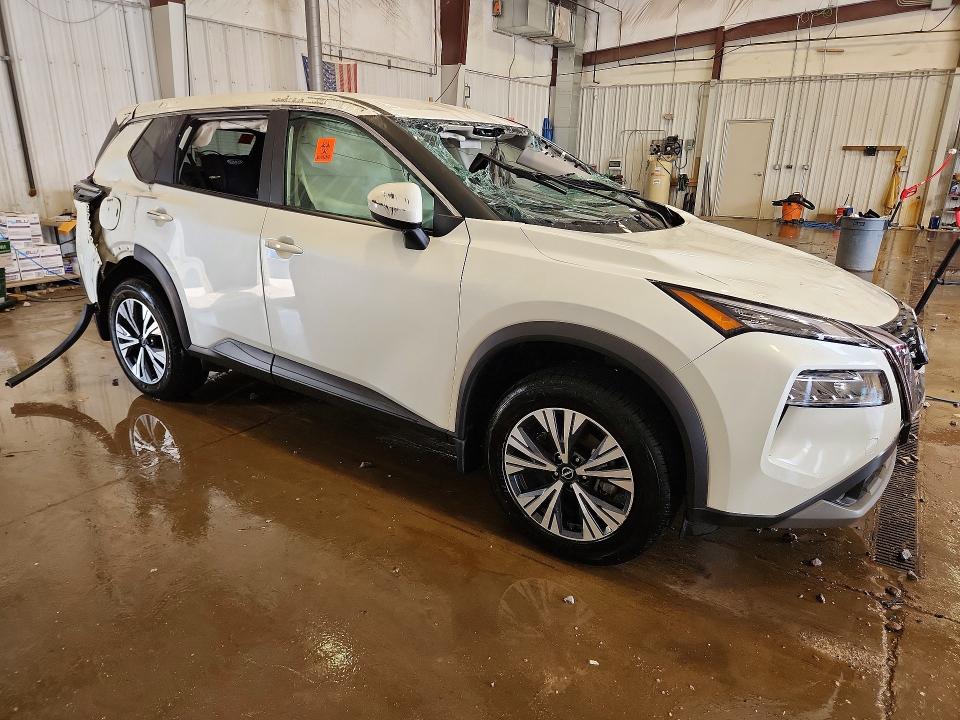 Photo 4 from auction – 2023 NISSAN ROGUE with VIN 5N1BT3BB5PC811474