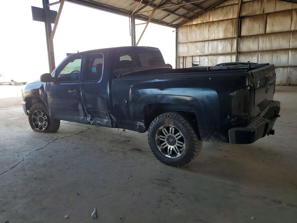 Photo 2 from auction – 2007 CHEVROLET SILVERADO with VIN 2GCEK19J971724527